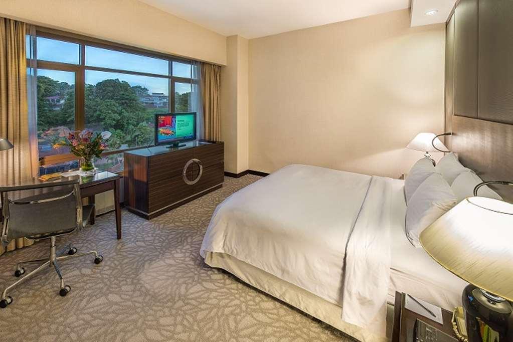 Eastin Hotel Kuala Lumpur Petaling Jaya Kamer foto Deluxe Room