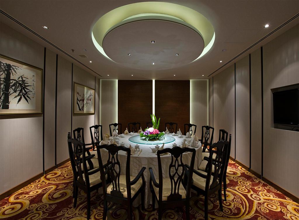 Eastin Hotel Kuala Lumpur Petaling Jaya Buitenkant foto A private dining room at the Shangri-La hotel in Kuala Lumpur, Malaysia