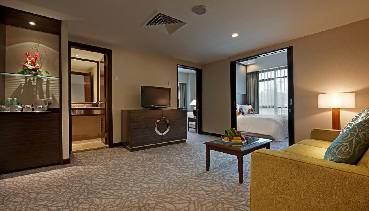 Eastin Hotel Kuala Lumpur Petaling Jaya Buitenkant foto Suite